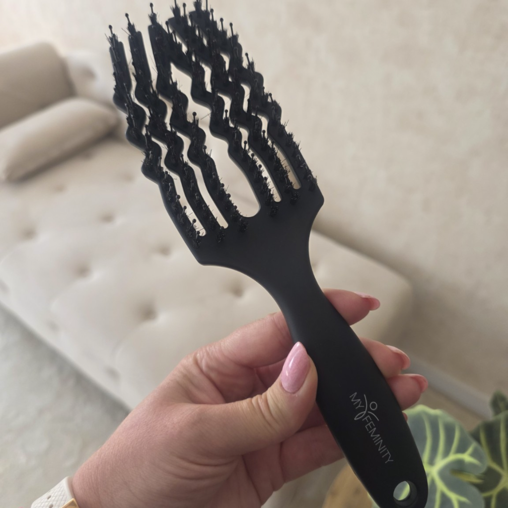 Kartáč na vlasy AirFlow pro mokré i suché česání zacuchaných vlasů